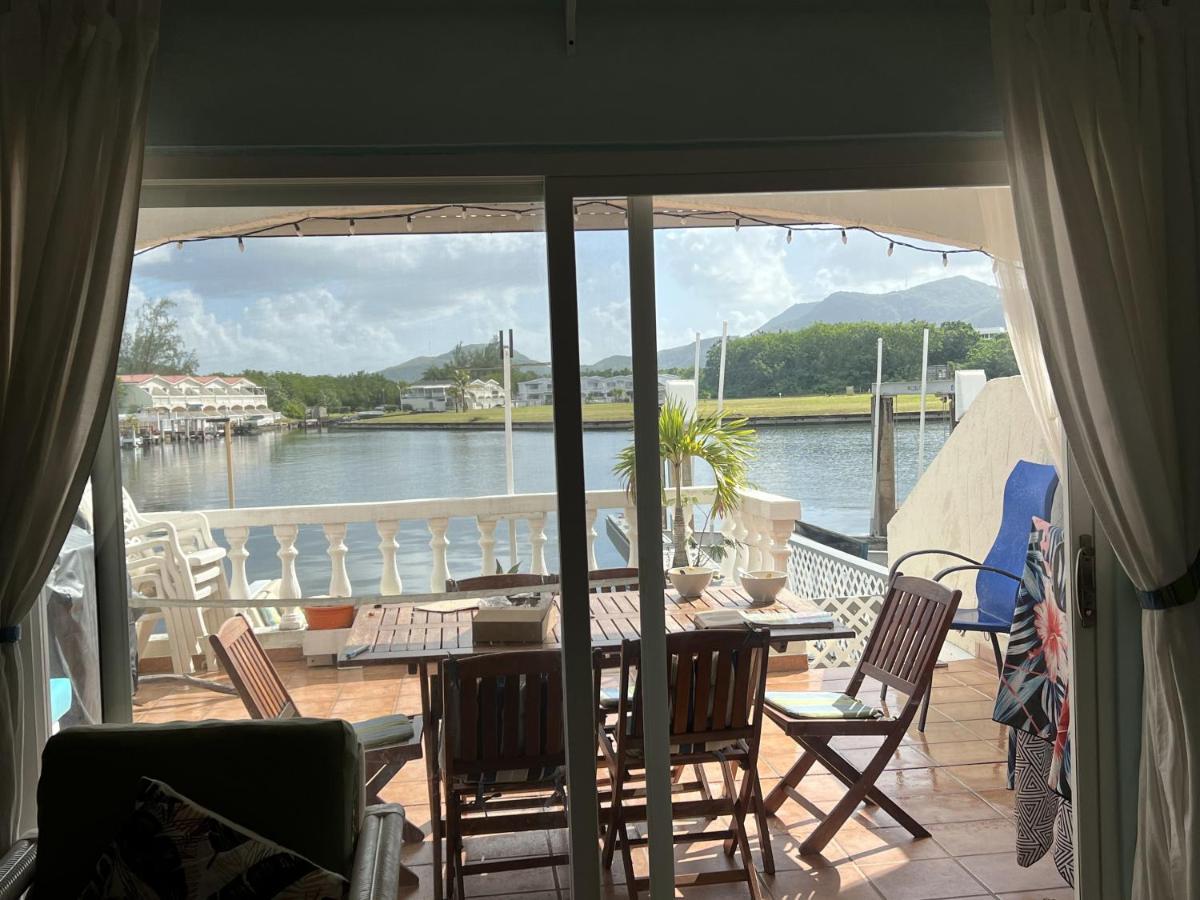 Sunny Villa In The Marina - Excellent Water Views Jolly Harbour Kültér fotó